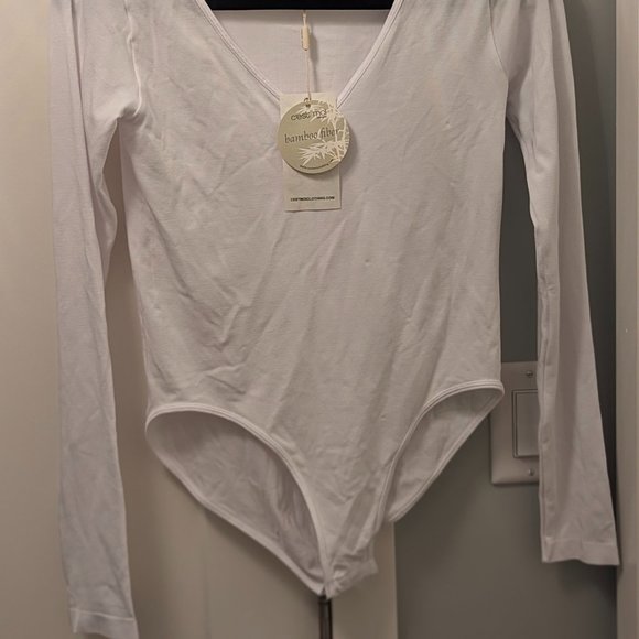 C'est Moi Bamboo Long Sleeve V Neck Bodysuit - Picture 2 of 3